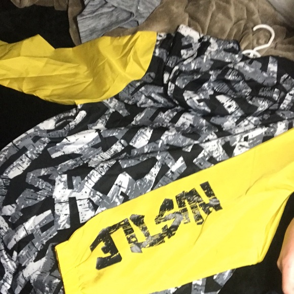 Encrypted Windbreaker sweatshirt - Picture 4 of 4